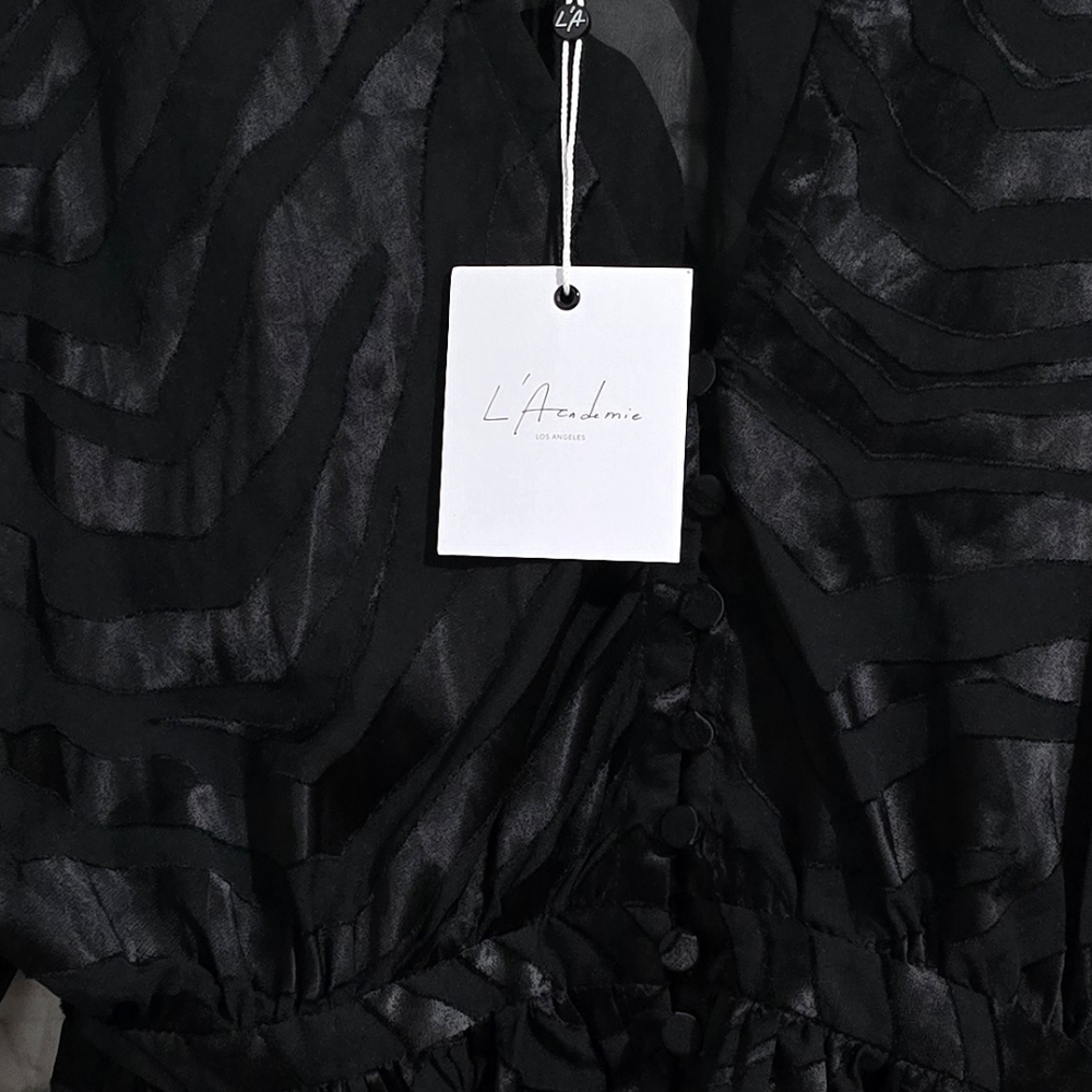 NEW L'academie The Diane Blouse Black Tiger size XS - Picture 7 of 9